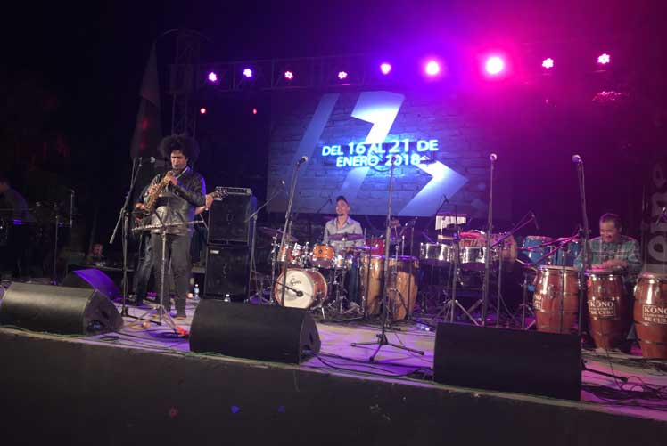 Kono y los Chicos de Cuba en el 33 Festival Jazz Plaza